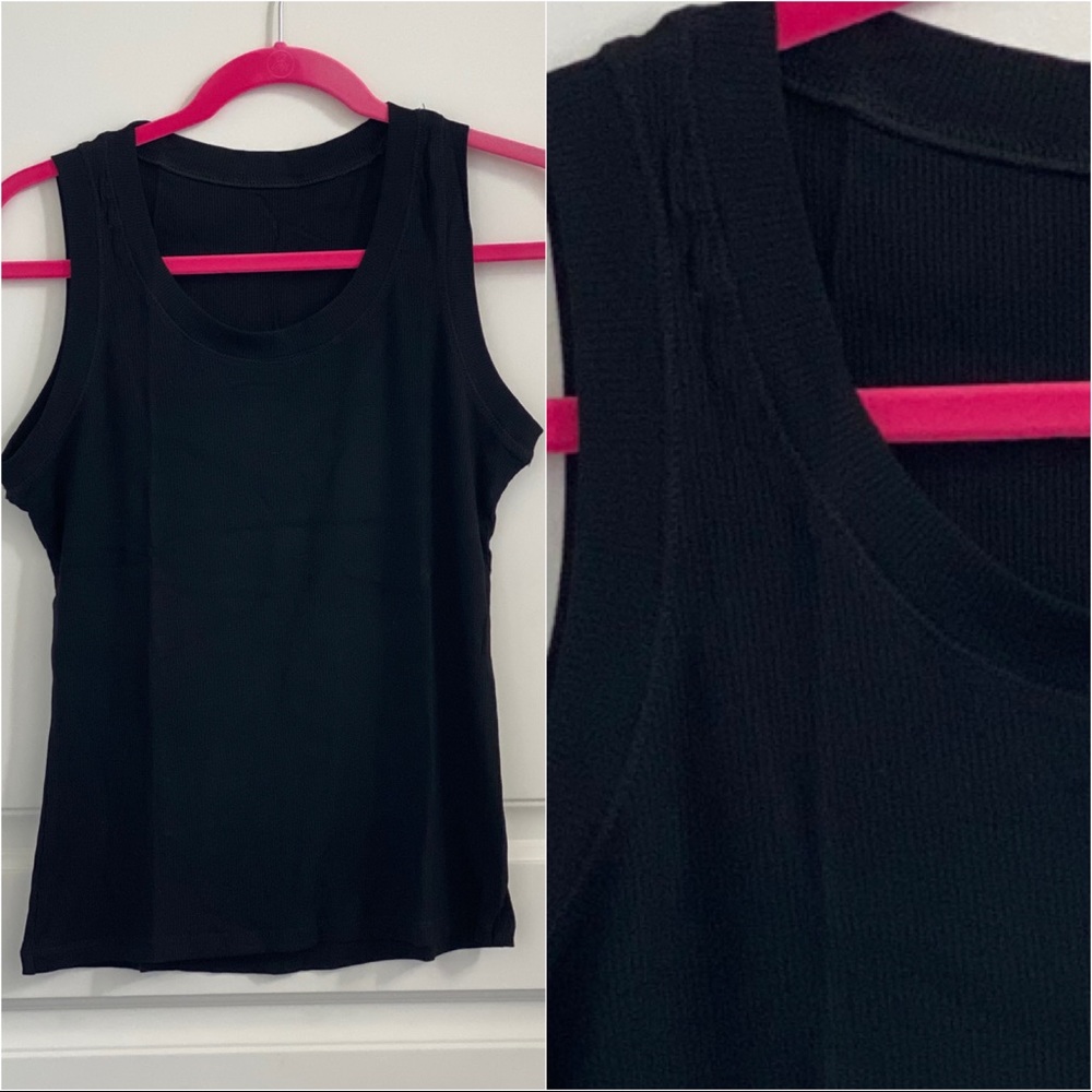 NWOT: Black Tank Sz: S/M
